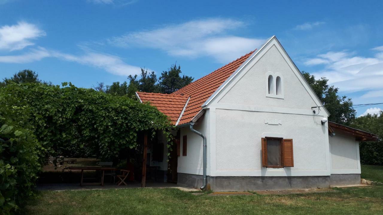 Kali 120 Villa Tagyon Dış mekan fotoğraf